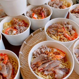 RVC - địa chỉ bán Tô giấy mang đi chất lượng tại HCM